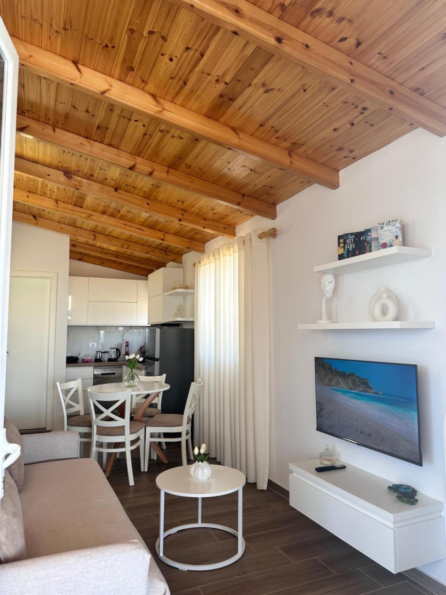 Appartamento Panoramic Views Of Saranda Esterno foto