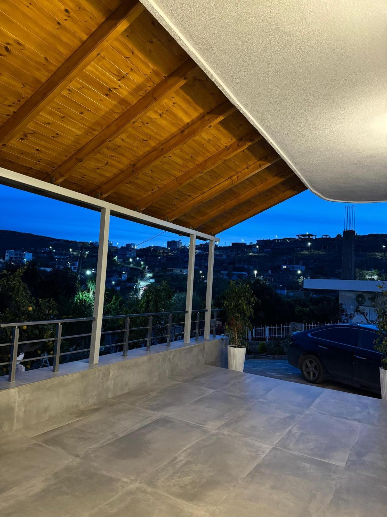 Appartamento Panoramic Views Of Saranda Esterno foto